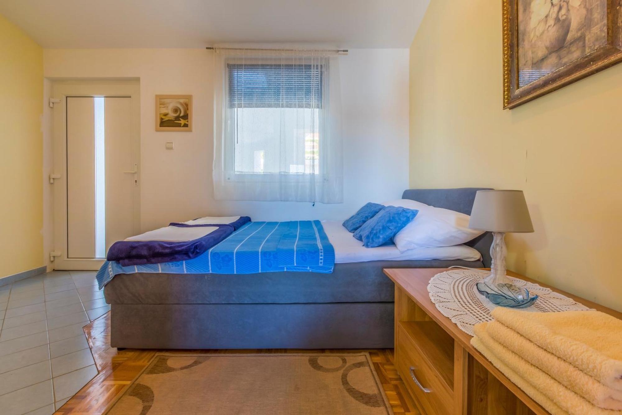 Apartments By The Sea Selce, Crikvenica - 4802 Værelse billede